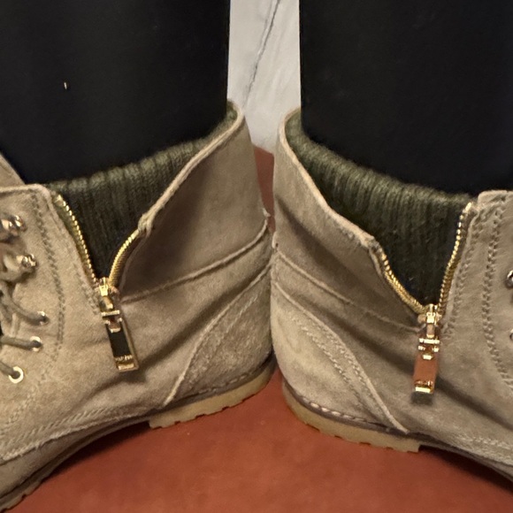 Tommy Hilfiger Women's Lace-Up Suede Boots - Taupe - Picture 8 of 11